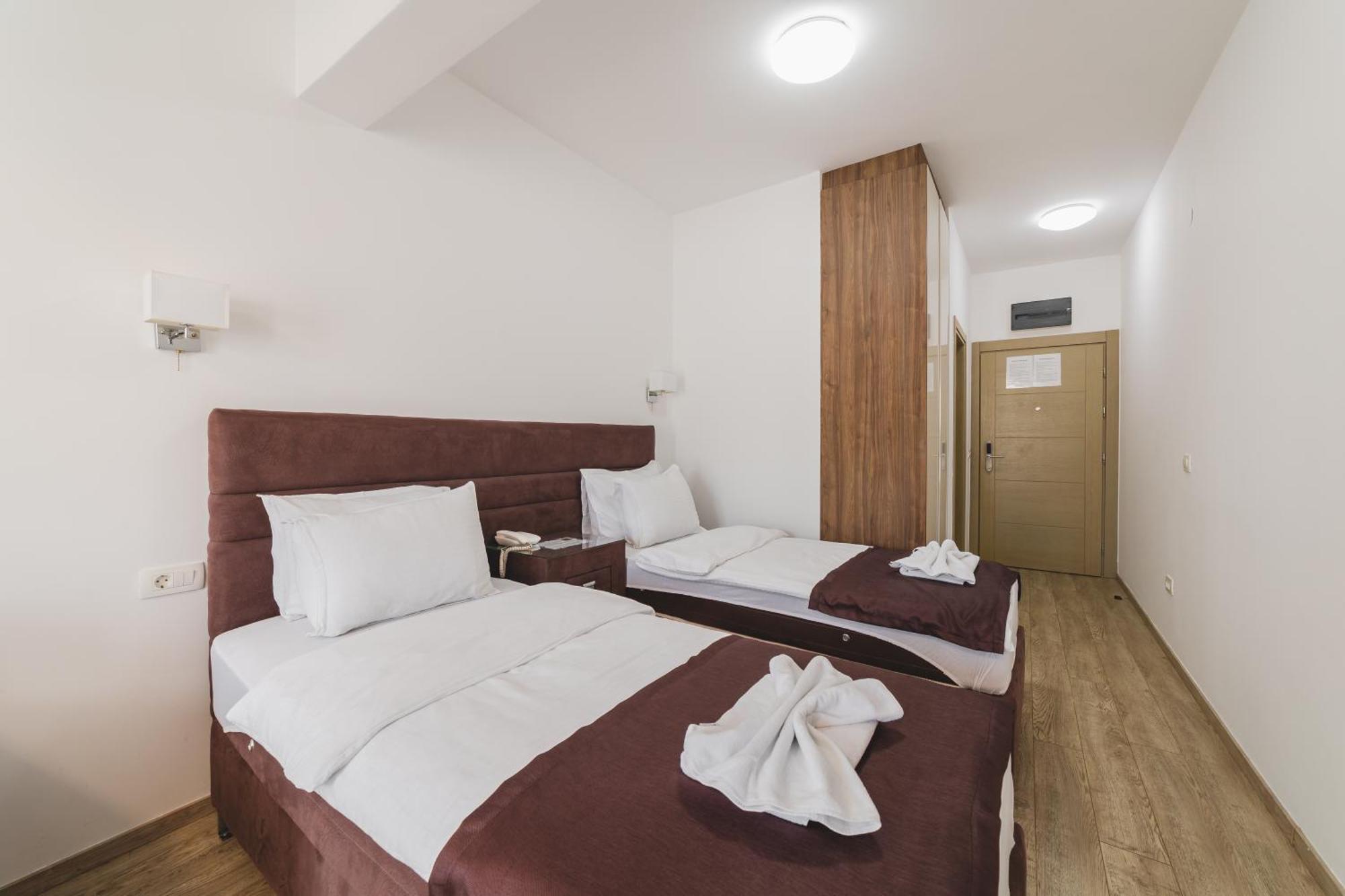 Hotel 219